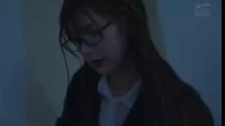 风骚小少妇，先给200消费喜笑颜开 ，隔着内裤自摸起来 ，开档丝袜大屁股骑乘猛坐